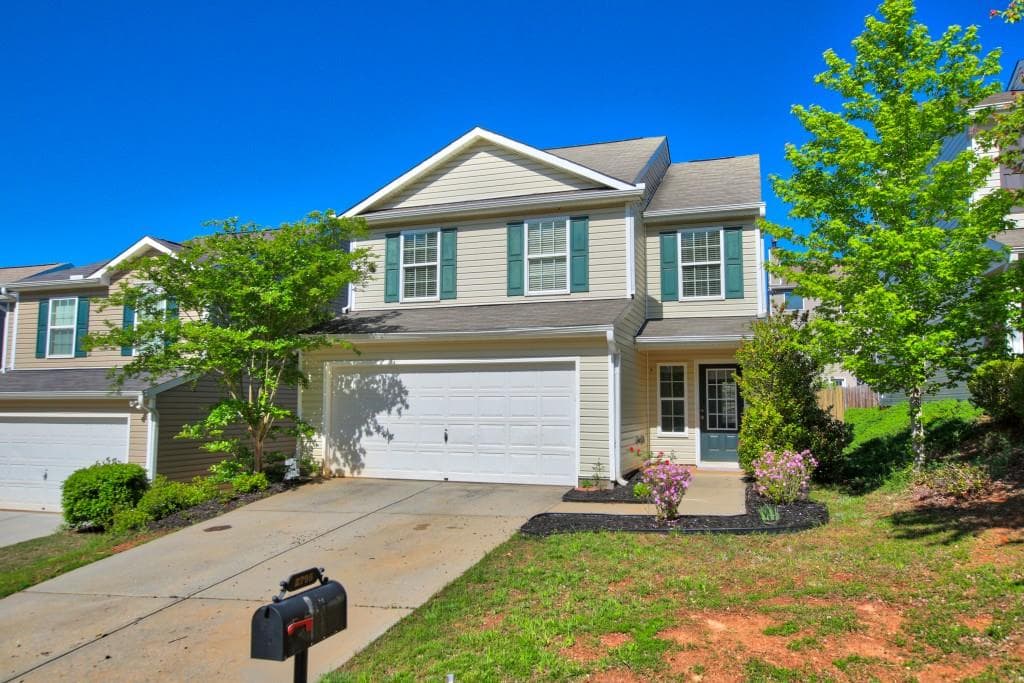 2795 Mayfair Drive, Cumming, GA 30040 — most recent listing photo