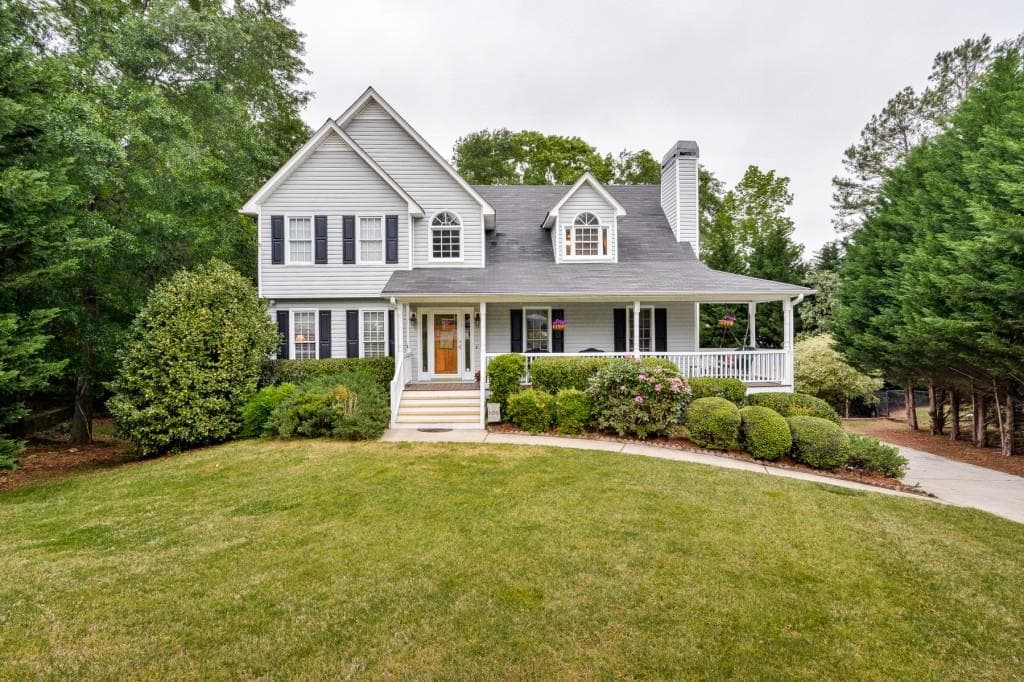 4 bedroom, 2,107 sq ft single family residence sold at 1 Dene Drive, Douglasville, GA 30134