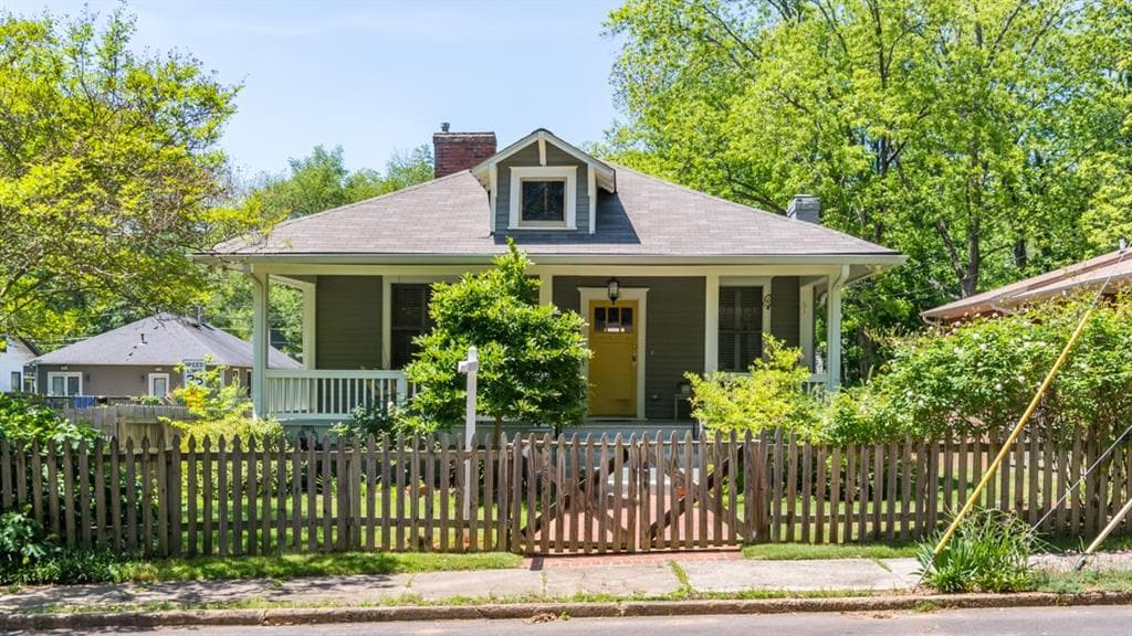 2 bedroom, 1,338 sq ft single family residence sold at 328 Clifford Avenue, Atlanta, GA 30317