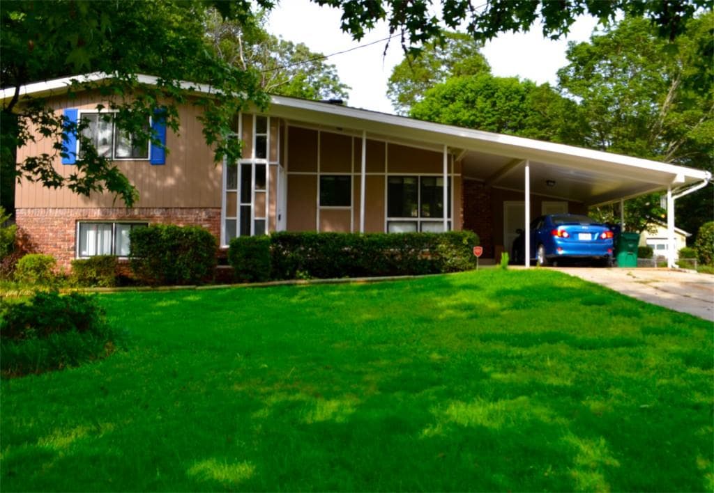 1643 Spruce Valley Drive, Decatur, GA 30033 — most recent listing photo