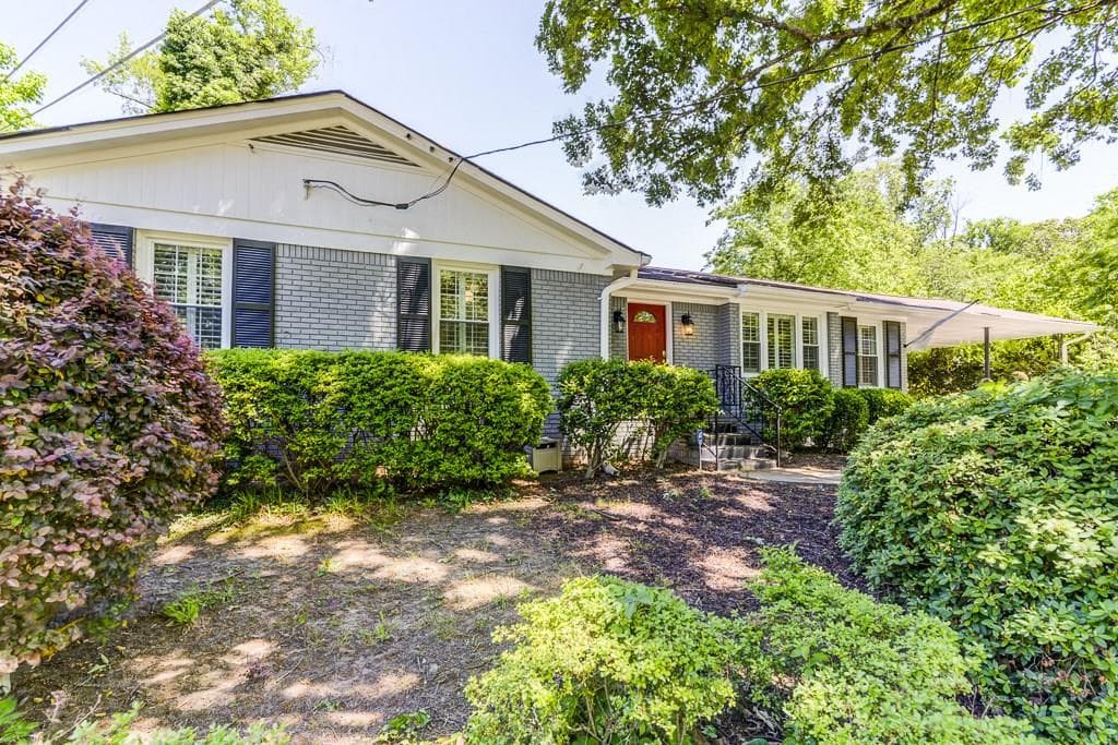 4 bedroom, 1,741 sq ft single family residence sold at 1505 Holly Lane, Atlanta, GA 30329
