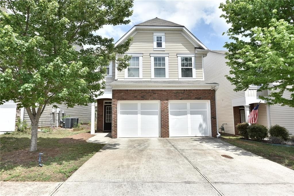 821 Forsythia Way, Canton, GA 30114 — most recent listing photo