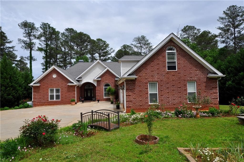 122 Bethesda Church Road, Lawrenceville, GA 30044 — most recent listing photo