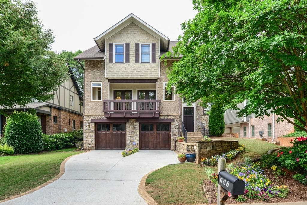 5 bedroom, 5,200 sq ft single family residence sold at 757 Drewry Street, Atlanta, GA 30306