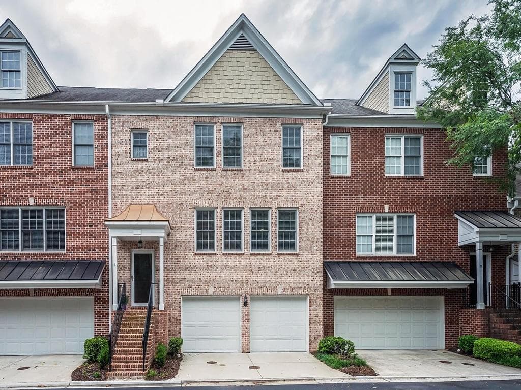 10090 Jones Bridge Road 8, Johns Creek, GA 30022 — most recent listing photo
