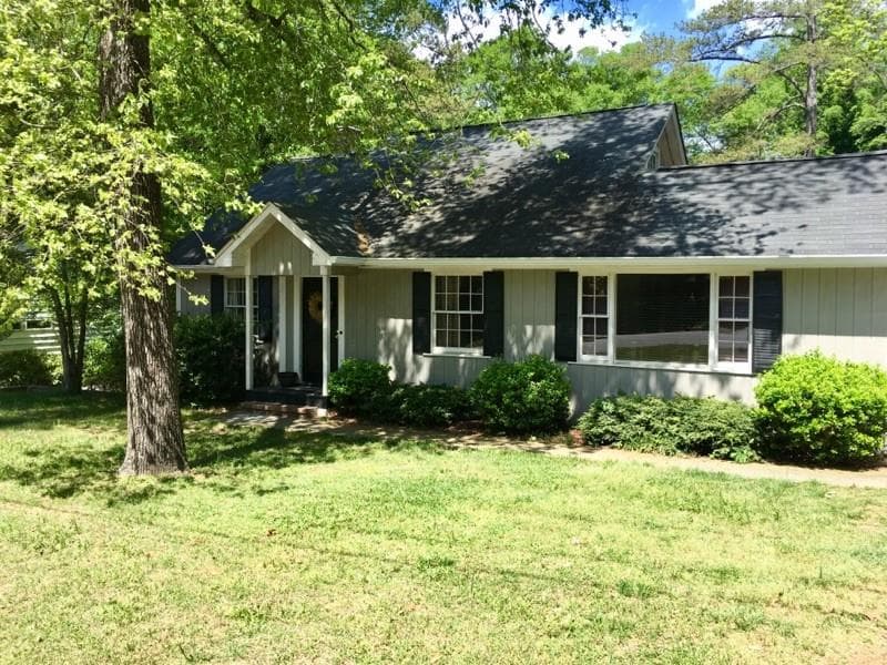 1069 Lanier Avenue, Gainesville, GA 30501 — most recent listing photo