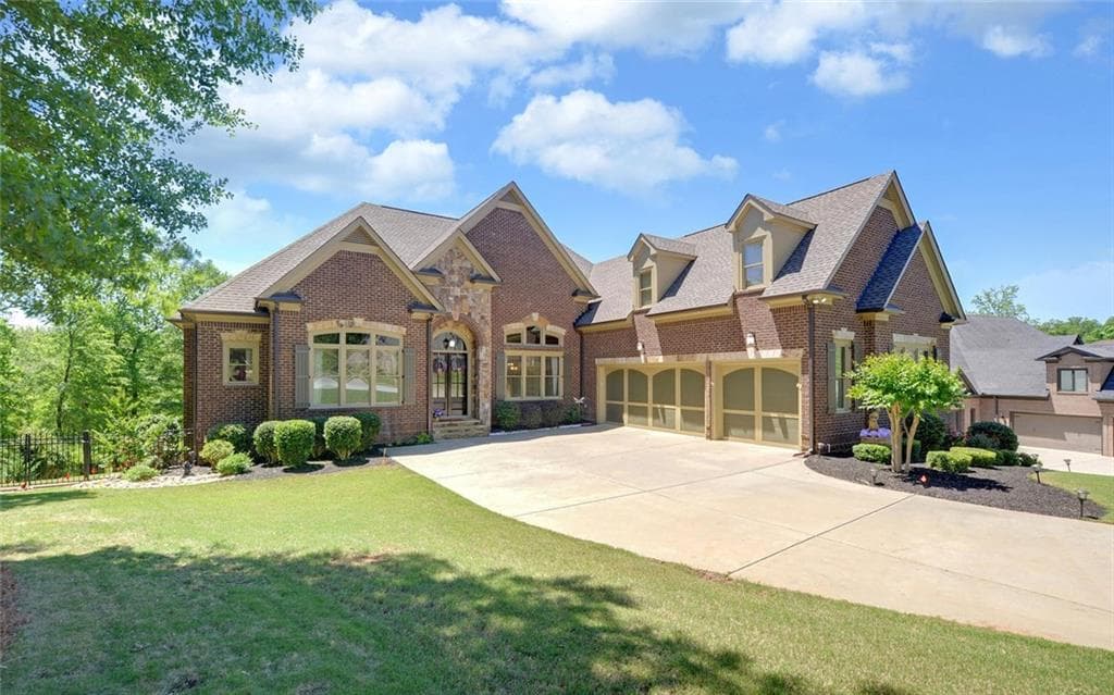2224 Northern Oak Drive, Braselton, GA 30517 — most recent listing photo