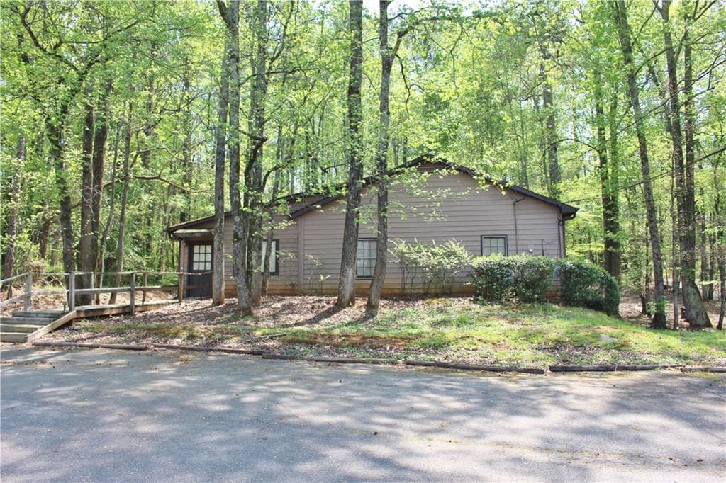 4103 CASTLEBERRY Road, Cumming, GA 30040 — most recent listing photo