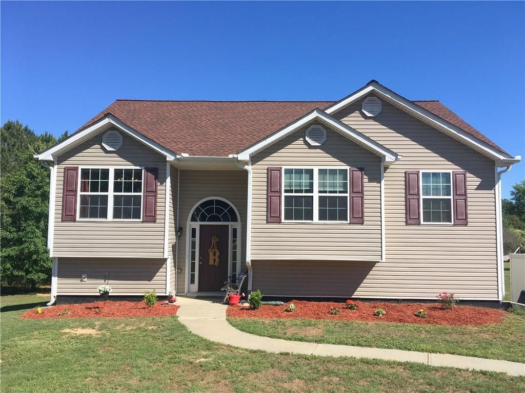 1011 Carriage Way, Loganville, GA 30052 — most recent listing photo
