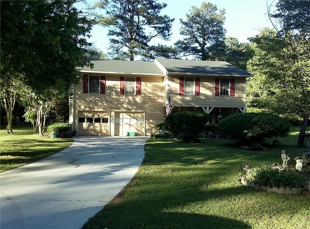 1579 SW Bellchase Drive, Marietta, GA 30064 — most recent listing photo