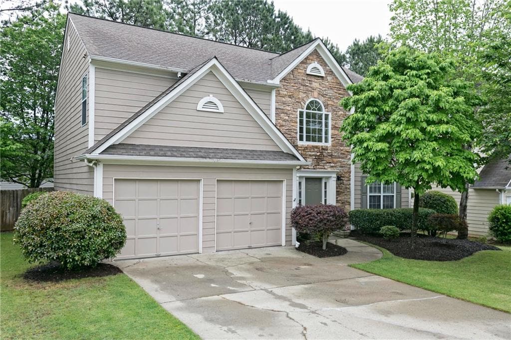 3 bedroom, 2,028 sq ft single family residence sold at 4240 Brighton Way, Kennesaw, GA 30144