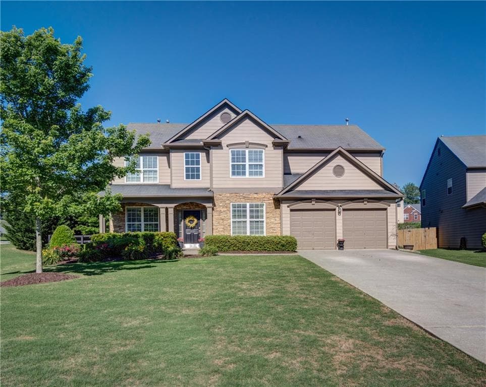4 bedroom, 2,993 sq ft single family residence sold at 5365 Prancing Pass, Cumming, GA 30040
