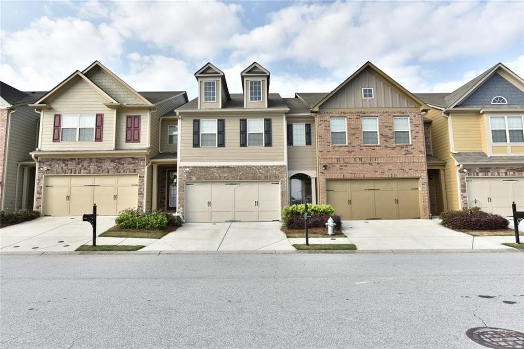 3 bedroom, 1,974 sq ft townhouse sold at 3316 Sardis Bend Drive 0, Buford, GA 30519