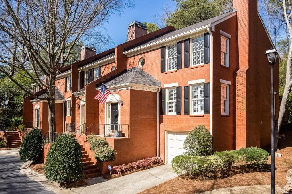 2204 Defoors Mill Drive 2204, Atlanta, GA 30318 — most recent listing photo