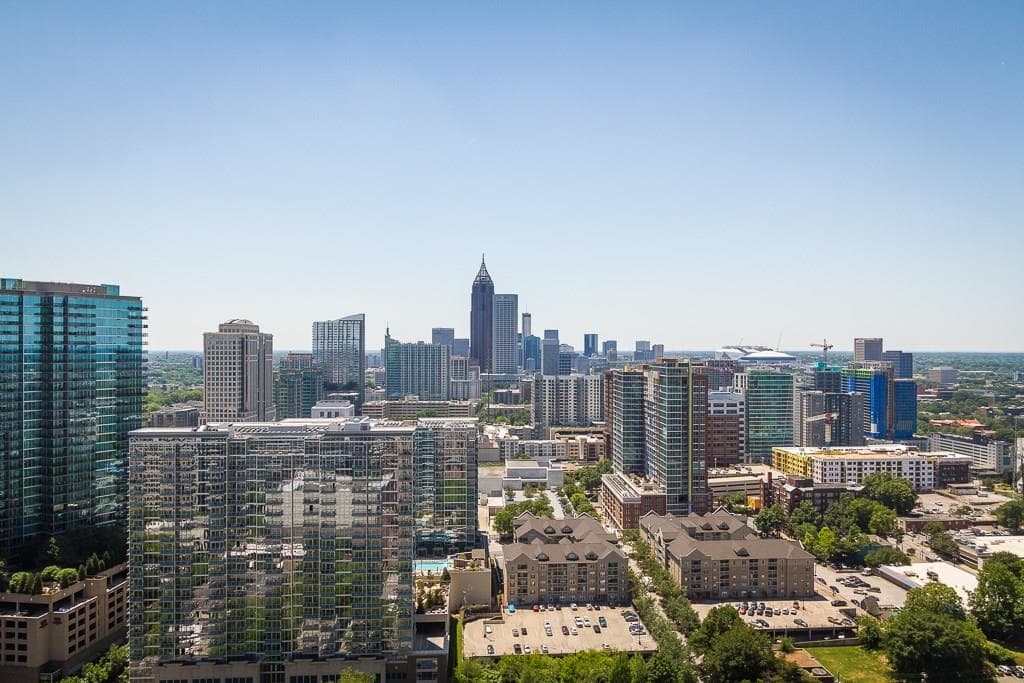 2 bedroom, 1,629 sq ft condominium sold at 75 14th Street 3310, Atlanta, GA 30309
