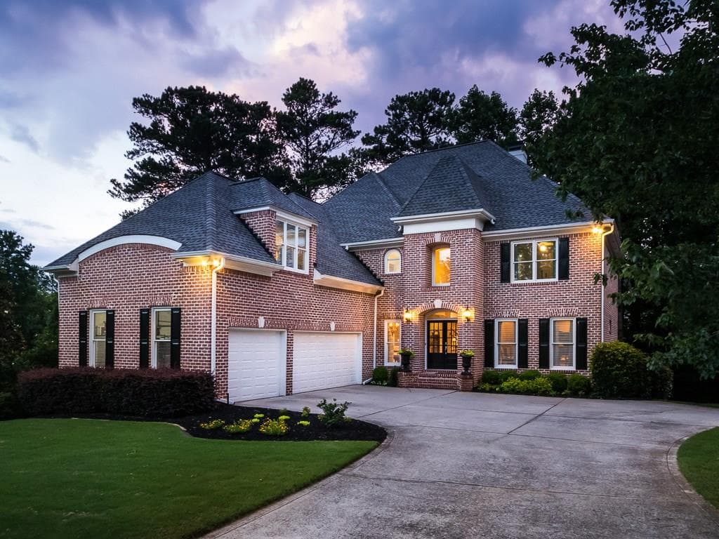 5050 Eves Place, Roswell, GA 30076 — most recent listing photo