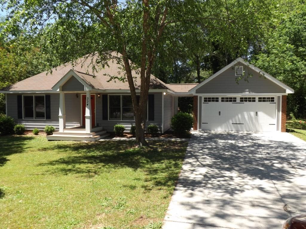 334 3rd Avenue, Winder, GA 30680 — most recent listing photo