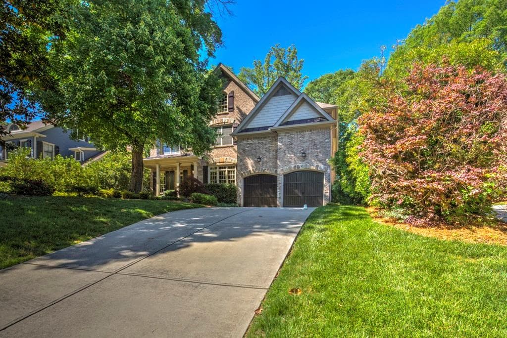 835 Woodley Drive, Atlanta, GA 30318 — most recent listing photo