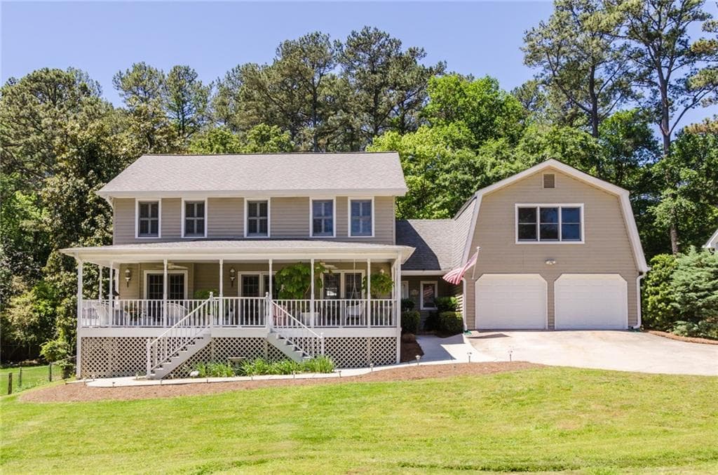 423 Cove Drive, Marietta, GA 30067 — most recent listing photo