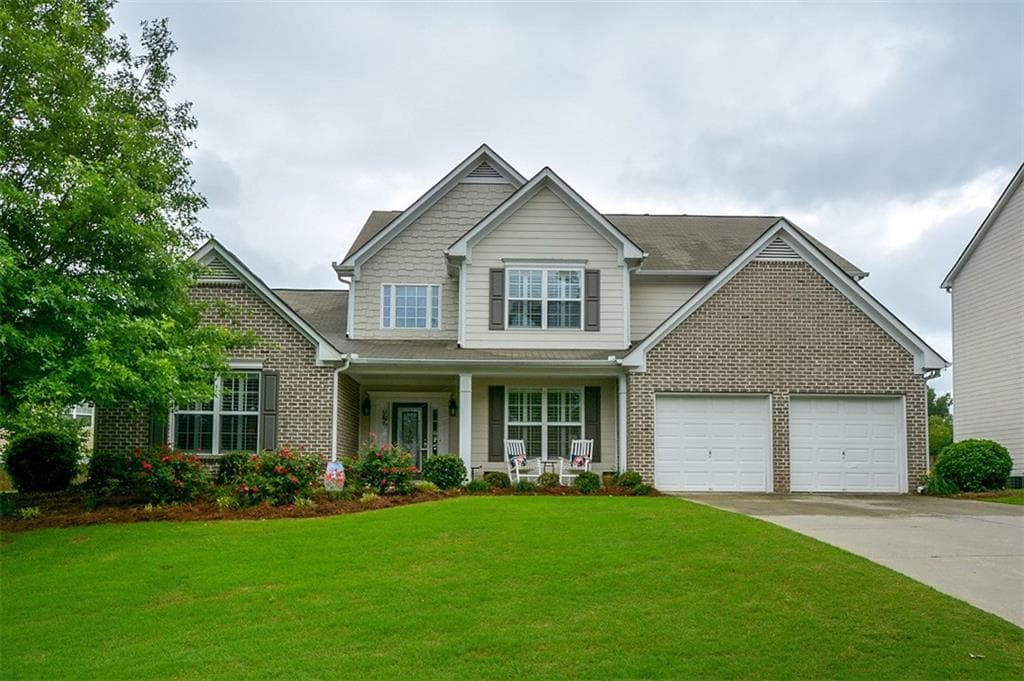 4 bedroom, 2,960 sq ft single family residence sold at 1215 Hidden Creek Point, Cumming, GA 30040