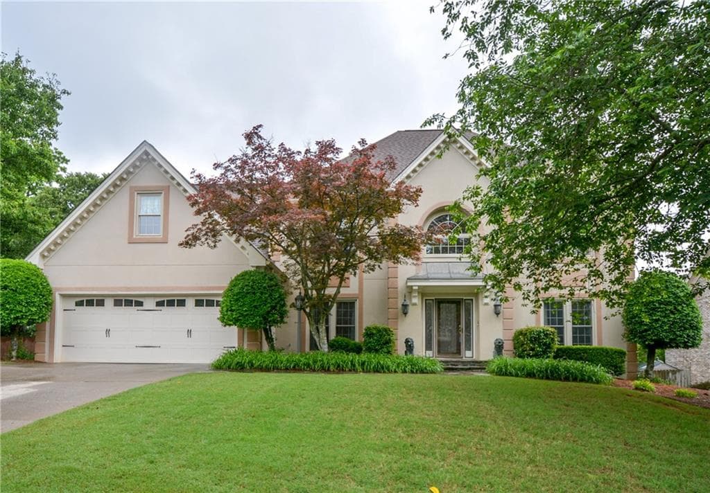3925 Spalding Bluff Drive, Peachtree Corners, GA 30092 — most recent listing photo
