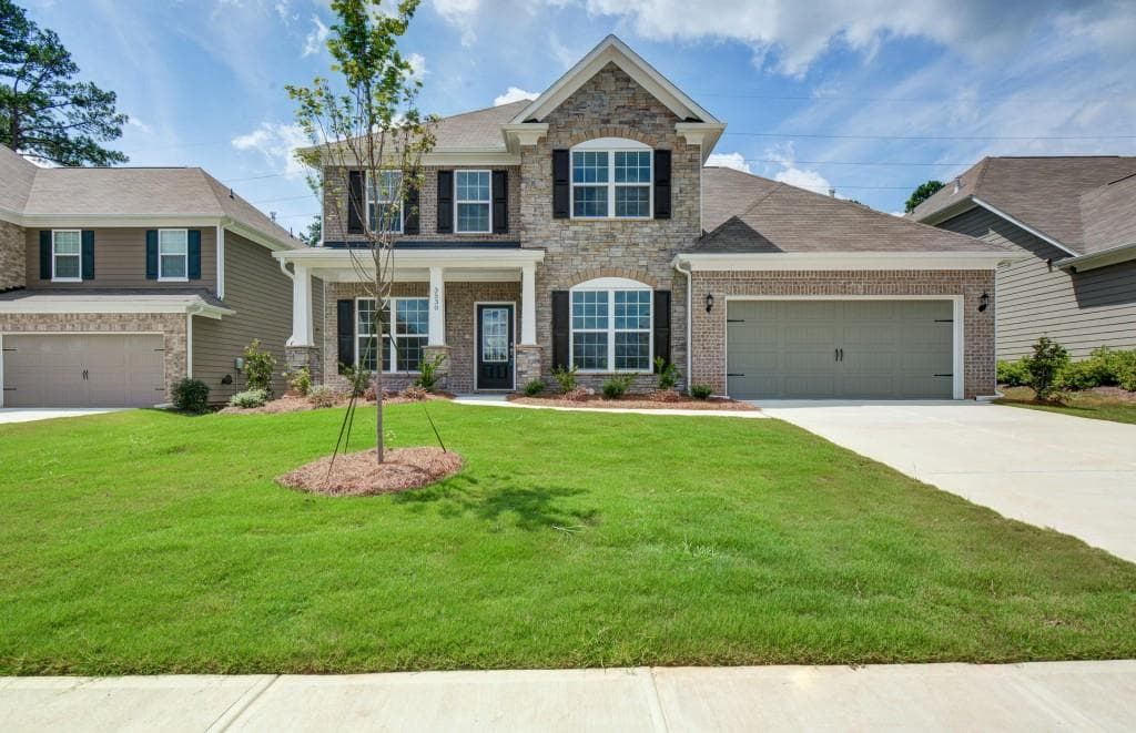 5 bedroom single family residence sold at 3530 Graham Way, Lilburn, GA 30047