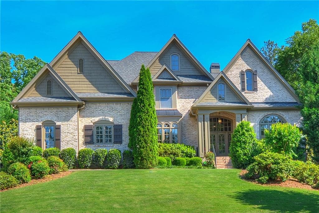 6 bedroom single family residence sold at 6220 Neely Meadows Drive, Norcross, GA 30092