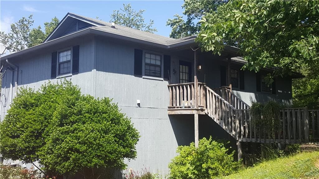 duplex sold at 3925 Darryl Lane, Gainesville, GA 30506