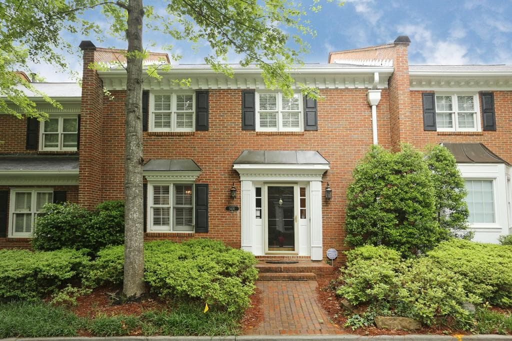5430 Trentham Drive 5430, Dunwoody, GA 30338 — most recent listing photo