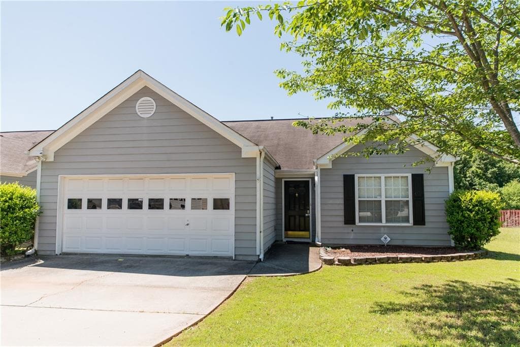 3 bedroom, 1,521 sq ft single family residence sold at 2452 Feathertree Lane, Lawrenceville, GA 30044