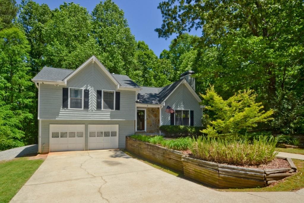 4141 Autumn Lake Drive, Buford, GA 30519 — most recent listing photo