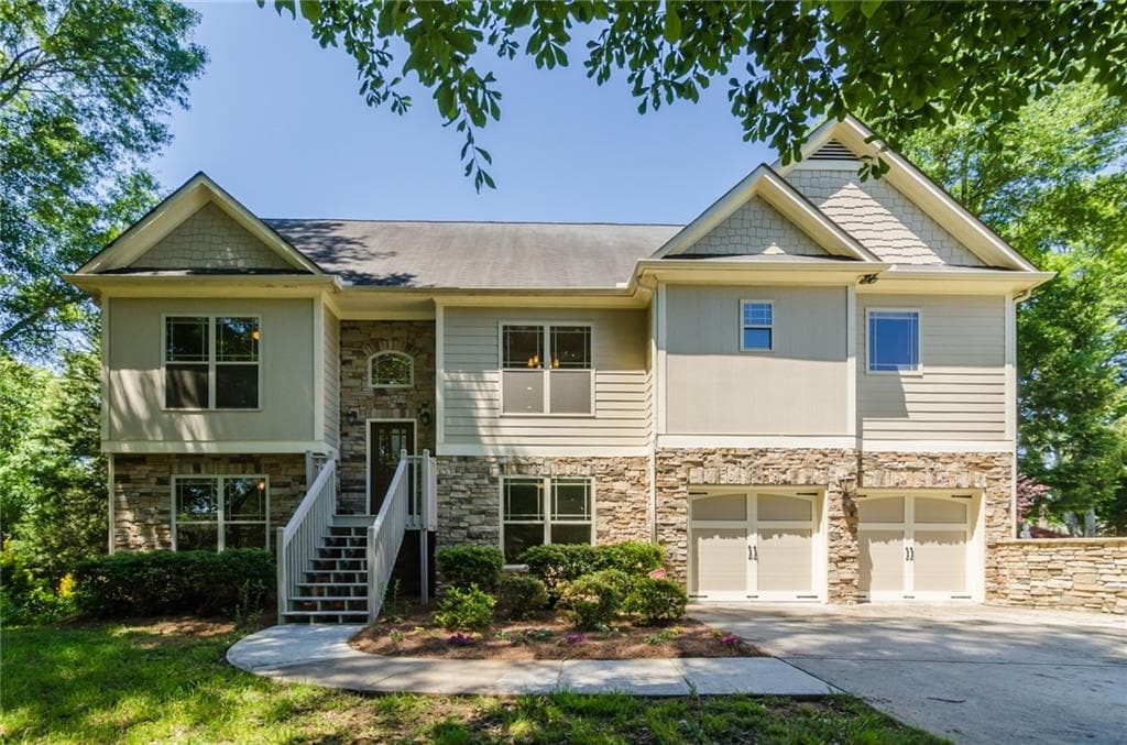 2439 Jewell Drive, Marietta, GA 30066 — most recent listing photo