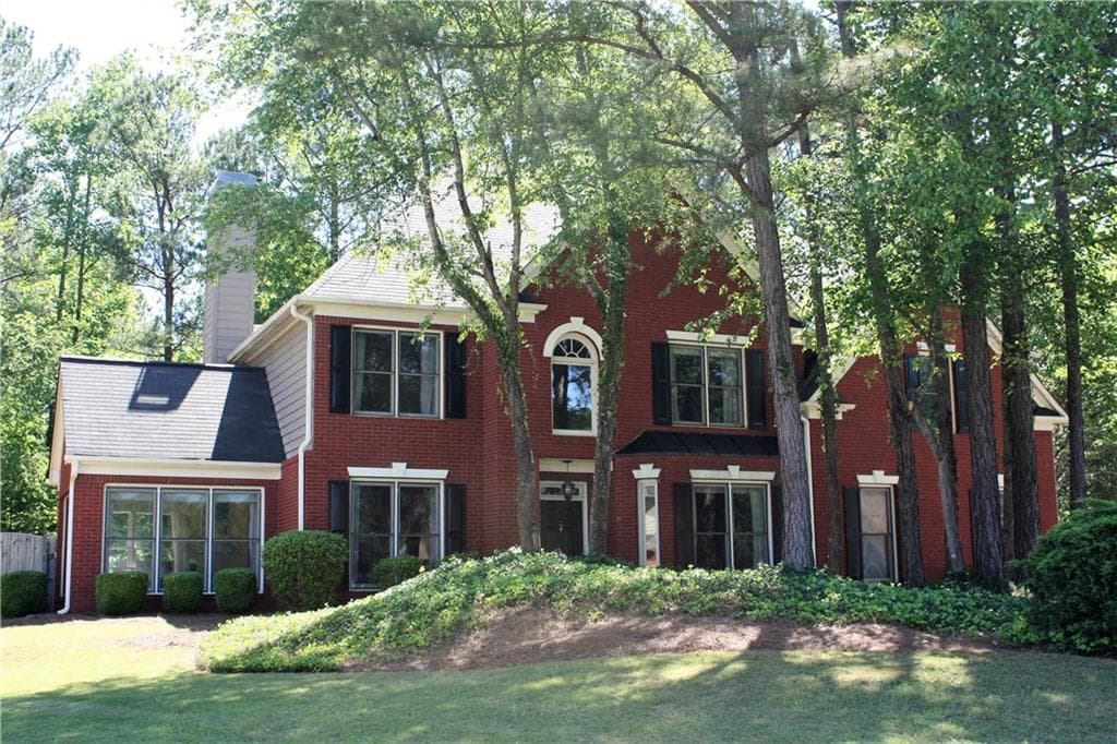 4 bedroom, 2,737 sq ft single family residence sold at 6025 Twinpoint Way, Woodstock, GA 30189