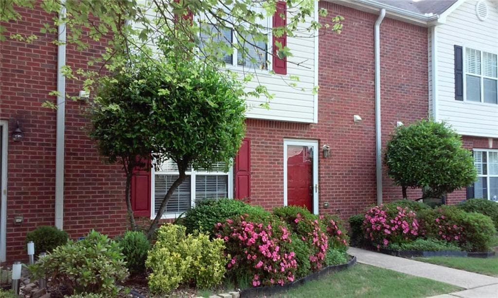4295 Maple Valley Drive, Cumming, GA 30040 — most recent listing photo