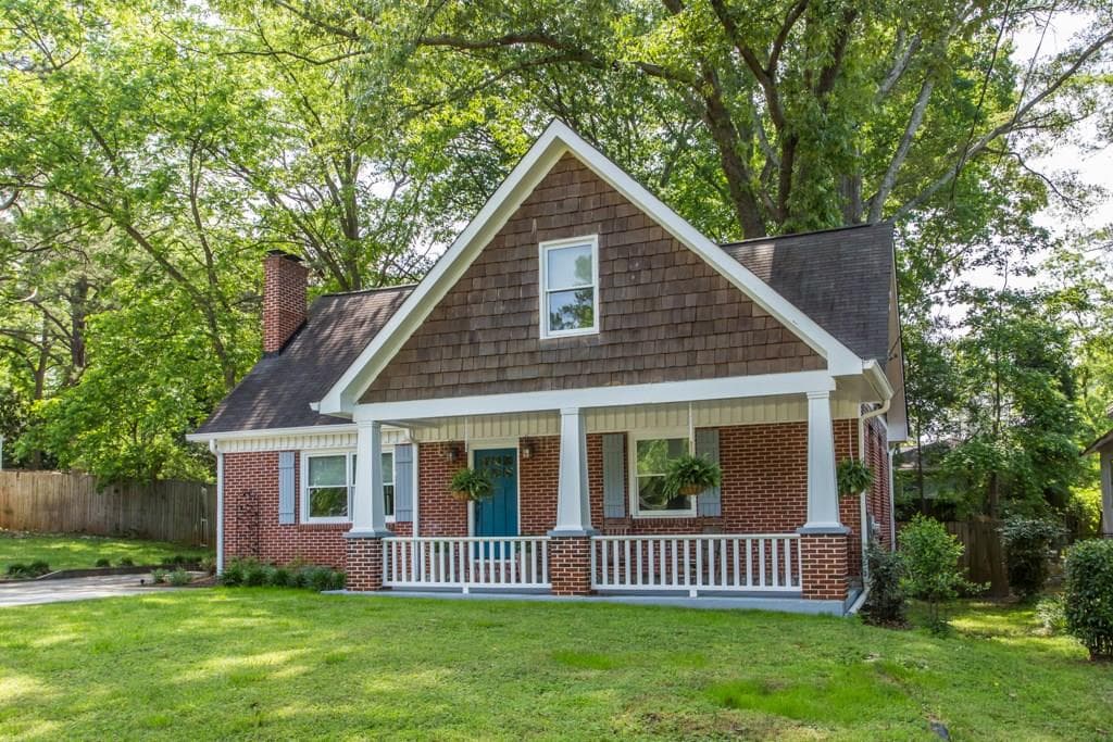 3 bedroom, 1,898 sq ft single family residence sold at 378 S Howard Street, Atlanta, GA 30317