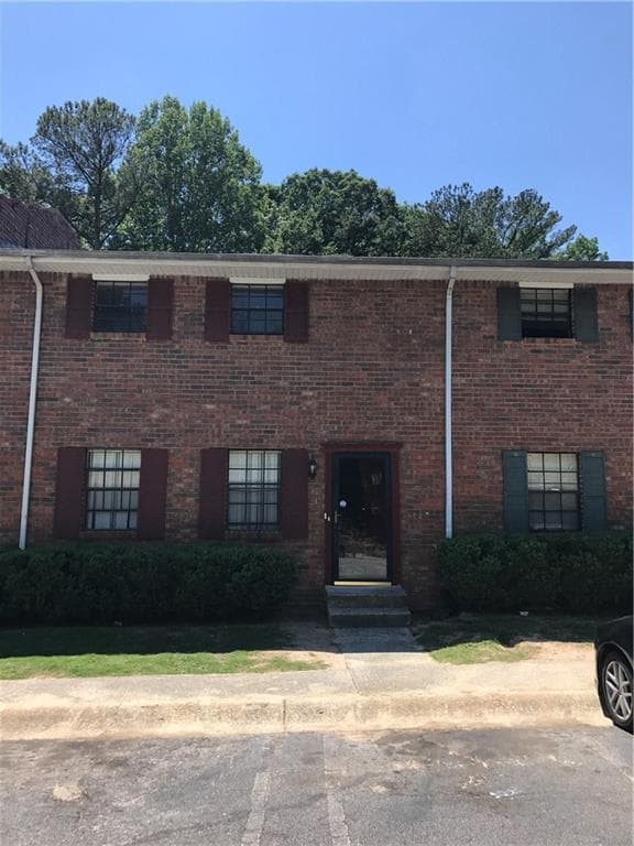 3 bedroom, 1,536 sq ft condominium sold at 6354 Shannon Parkway 11E, Union City, GA 30291