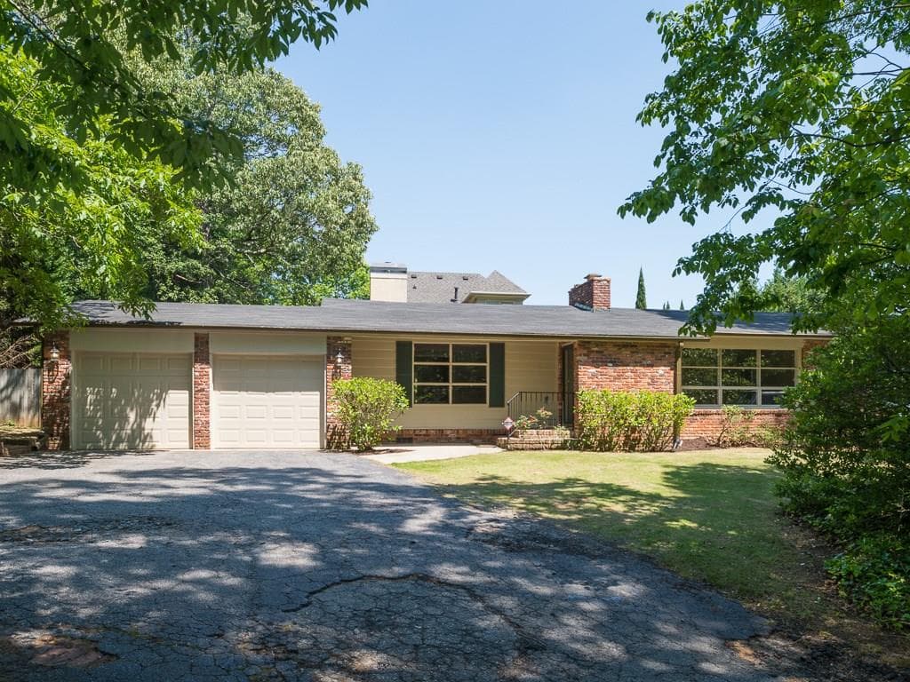 5105 High Point Road, Sandy Springs, GA 30342 — most recent listing photo