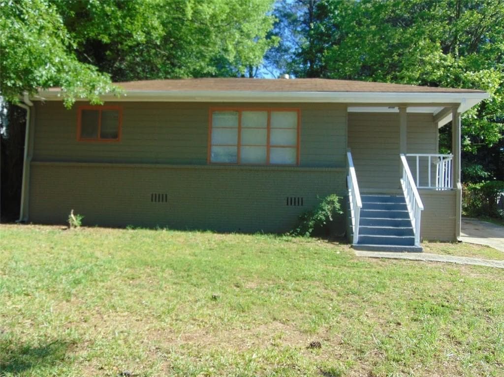 3 bedroom, 956 sq ft single family residence sold at 2726 Oldknow Drive, Atlanta, GA 30318
