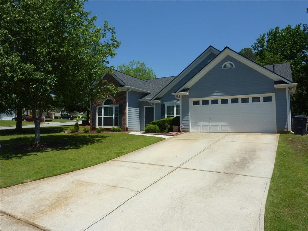 4 bedroom, 2,228 sq ft single family residence sold at 1315 Sugar Land Court, Lawrenceville, GA 30043