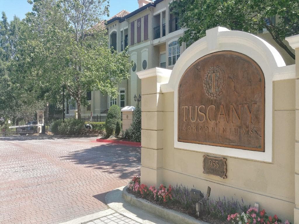 1 bedroom, 715 sq ft condominium sold at 955 Juniper Street 3026, Atlanta, GA 30309