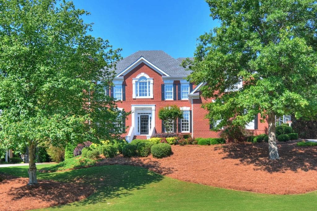 5 bedroom, 5,515 sq ft single family residence sold at 1170 Ascott Valley Drive, Johns Creek, GA 30097
