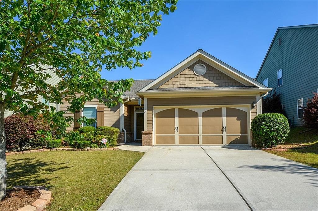 3 bedroom, 1,402 sq ft single family residence sold at 1821 Lily Valley Drive, Lawrenceville, GA 30045