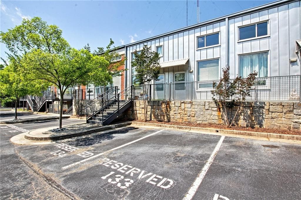 1661 La France Street 206, Atlanta, GA 30307 — most recent listing photo