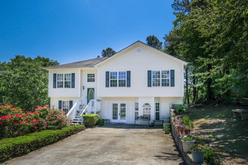 245 Jamie Court, Winder, GA 30680 — most recent listing photo