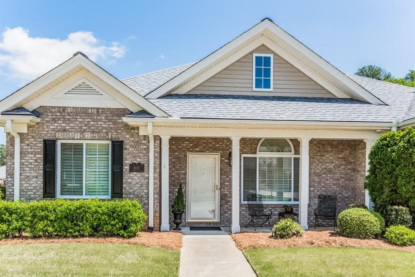 2120 Arbor Oaks Drive 2120, Marietta, GA 30062 — most recent listing photo