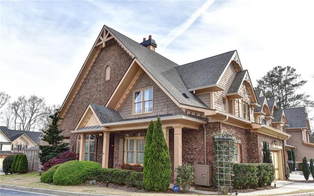 4647 Fountain Bleau Court, Johns Creek, GA 30022 — most recent listing photo