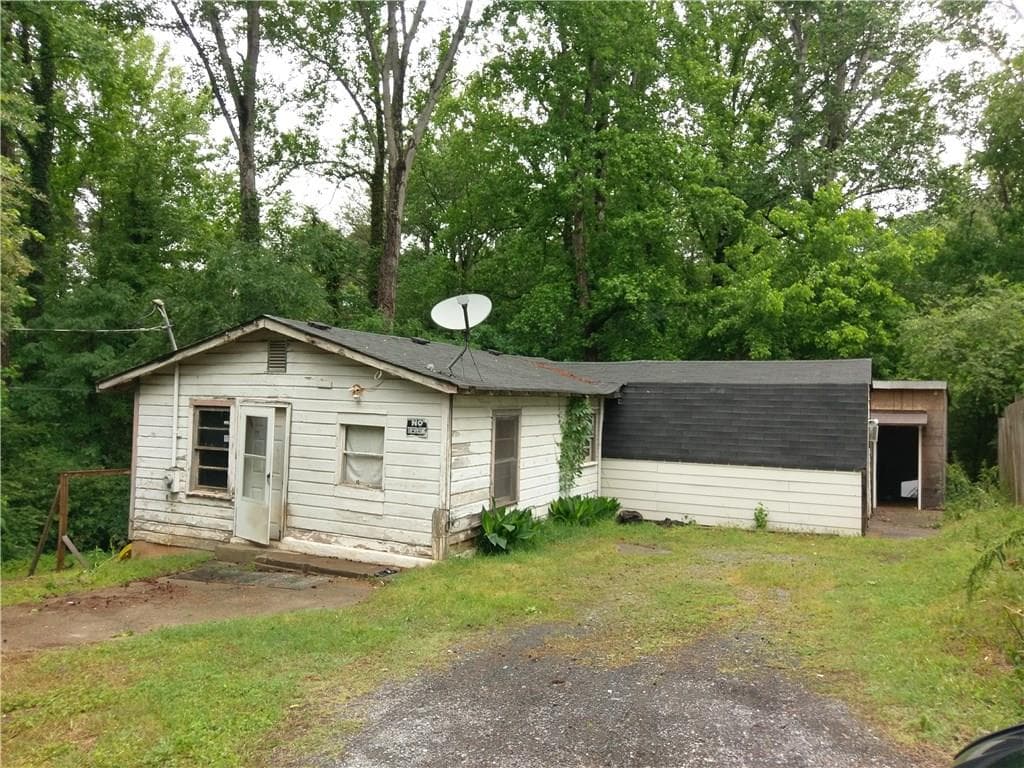 109 First Street, Woodstock, GA 30188 — most recent listing photo