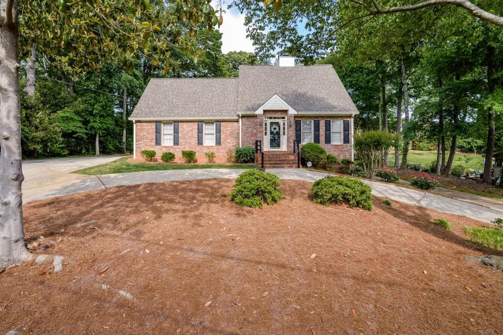 1419 Forest Lane, Marietta, GA 30067 — most recent listing photo