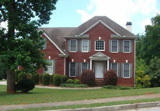 585 Oakview Trail, Stone Mountain, GA 30087 — most recent listing photo