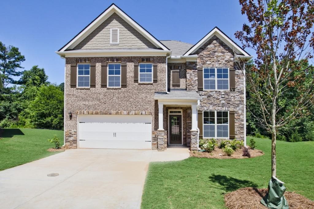 5 bedroom, 2,476 sq ft single family residence sold at 4679 Silver Meadow Drive, Buford, GA 30519